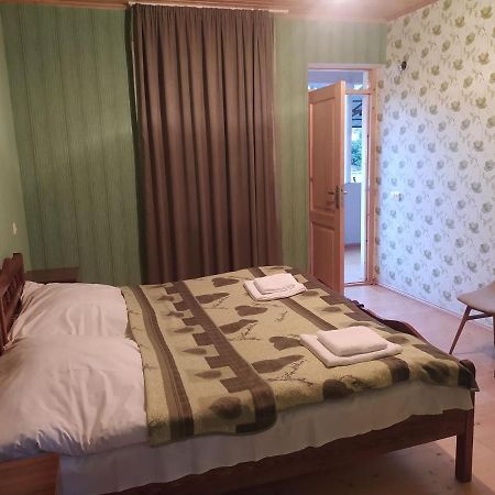 Guest House Nene Mestia Exterior foto